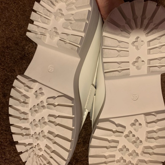 NWOT Madden Girl loafer . - Picture 4 of 6